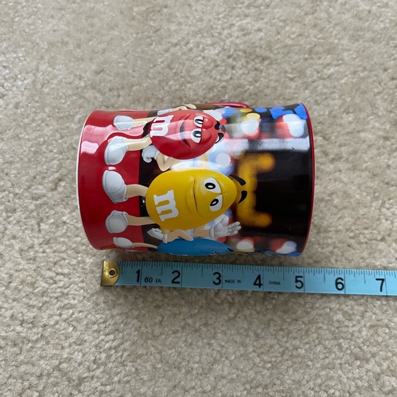 M&M Coffee Mug - Welcome to Fabulous Las Vegas Nevada - Picture 6 of 7